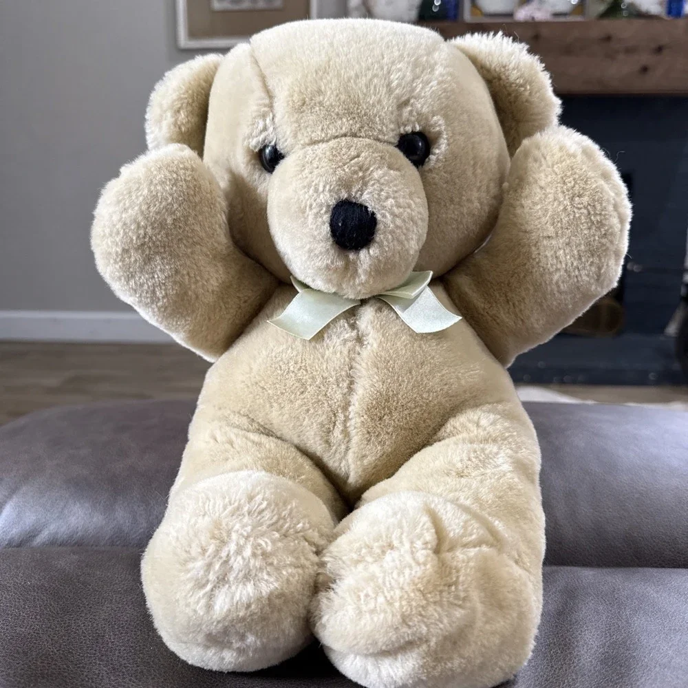 Dakin Cuddles Bear Plush Stuffed Animal 14 Inch Beige 31-6510 Vintage 1979‎